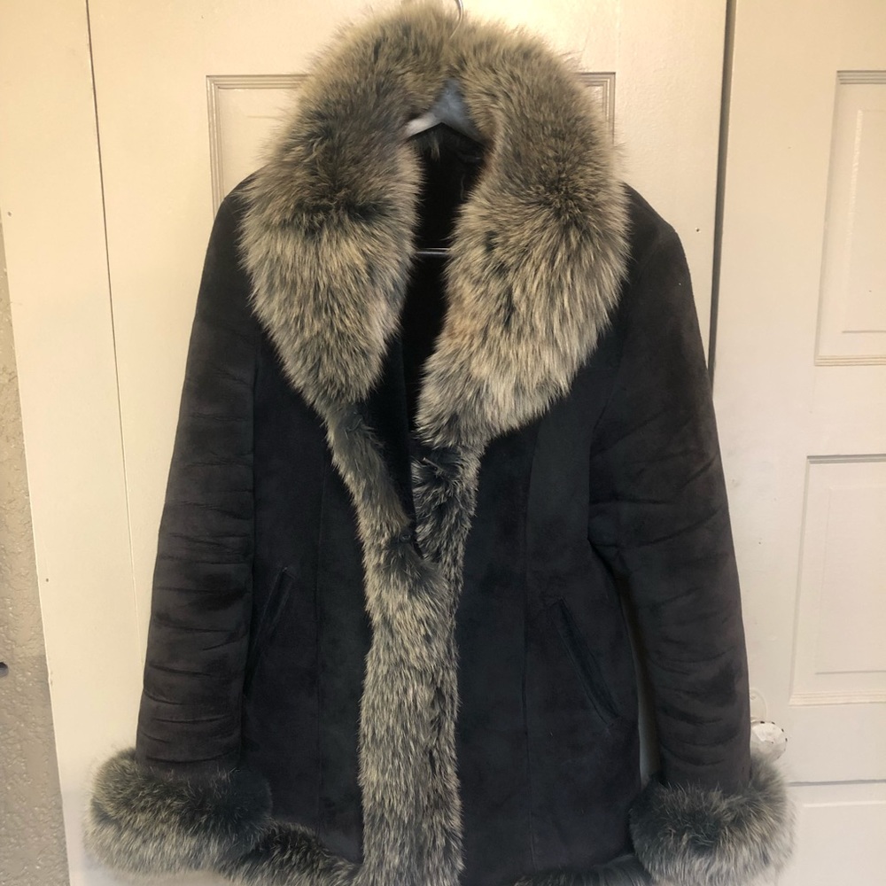 Yiluqi shearling coat